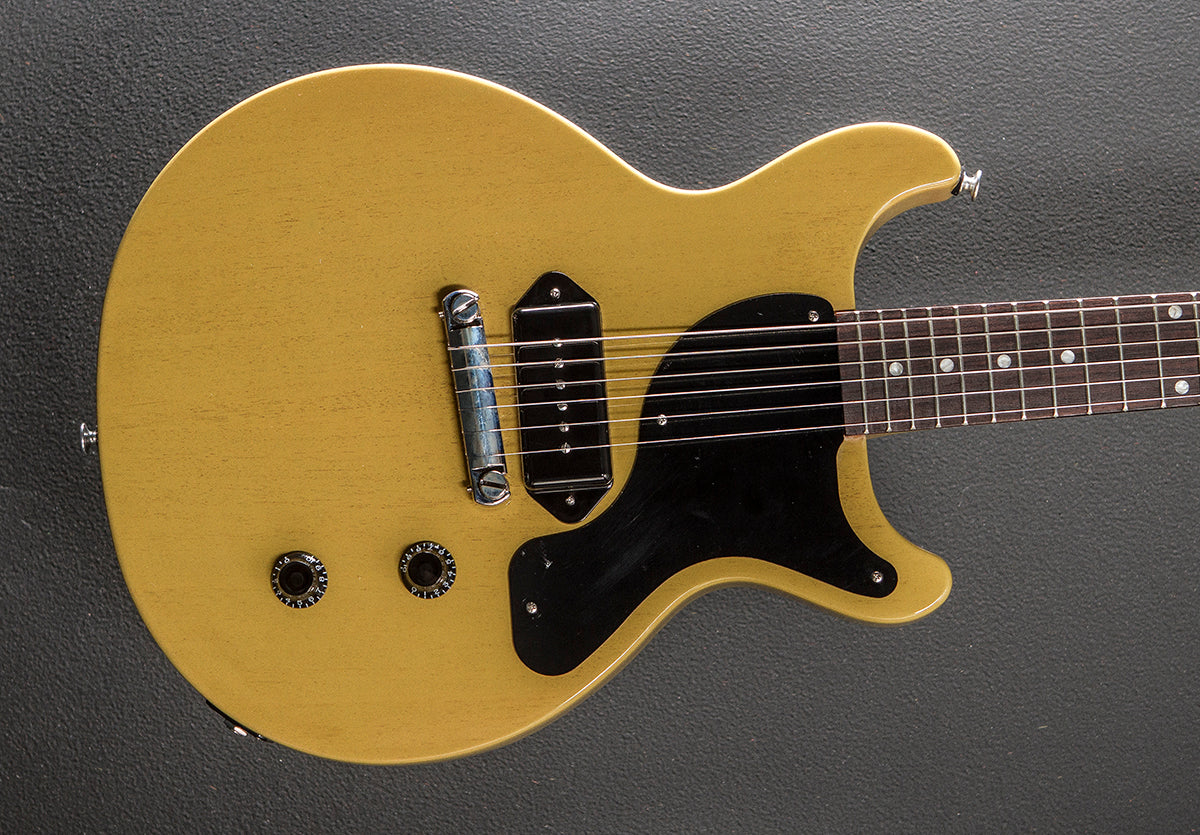 限定 Gibson Les Paul Junior DC TV Yellow Les Paul Junior Double Cut - TV Yellow – Dave's Guitar Shop