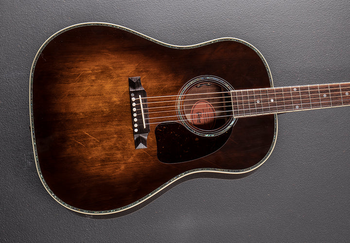 J-45 Anniversary Limited Edition - Cremona Burst