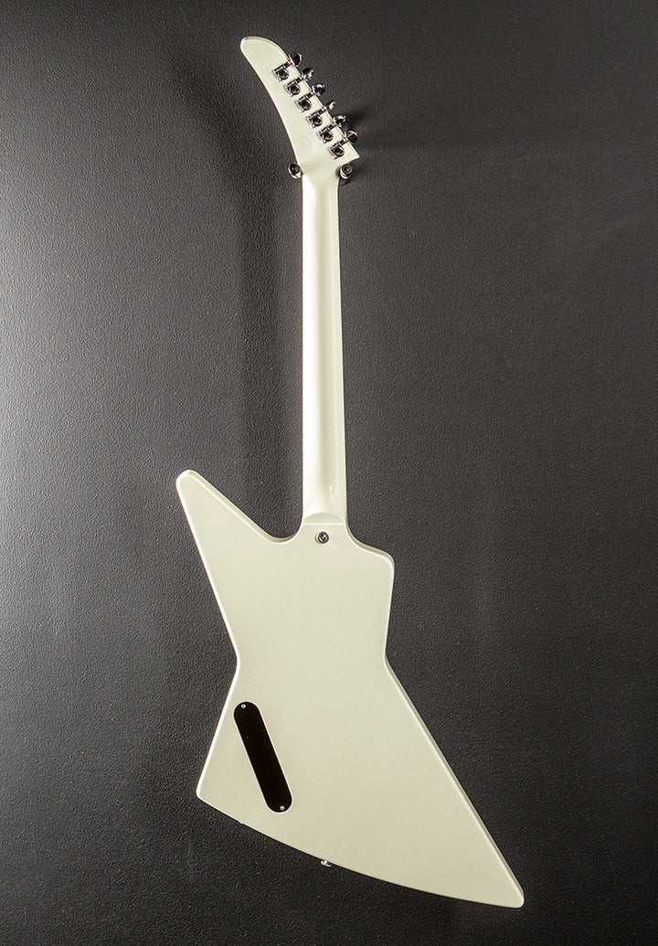 70's Explorer - Classic White