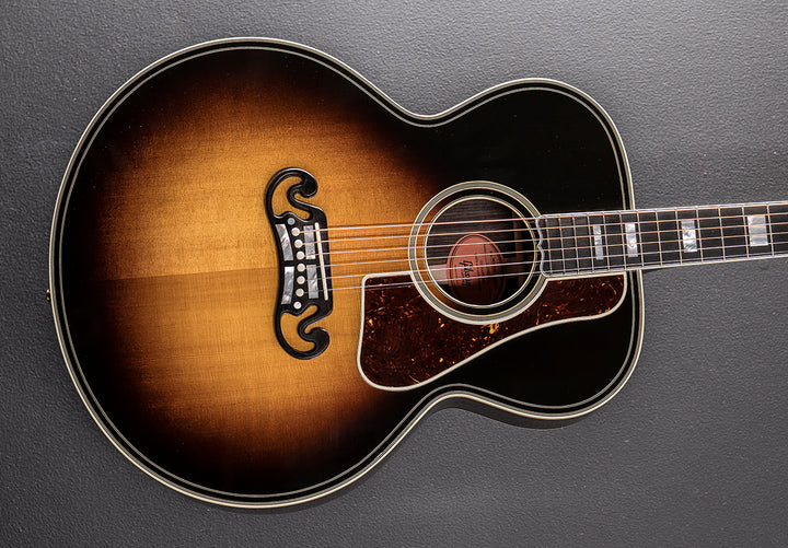 SJ-200 Western Classic - Vintage Sunburst