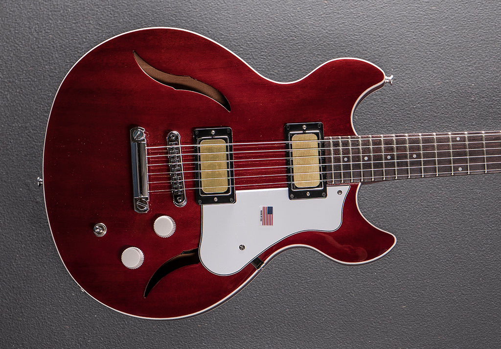 Standard Series Comet - Transparent Red – Dave's Guitar Shop