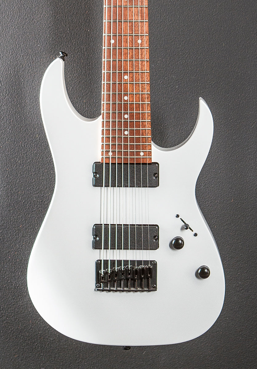 RG8 – White