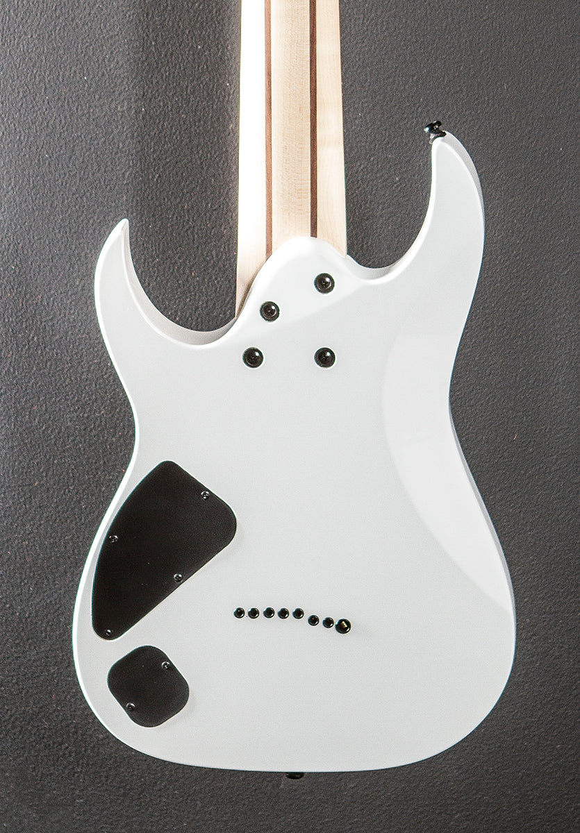 RG8 – White