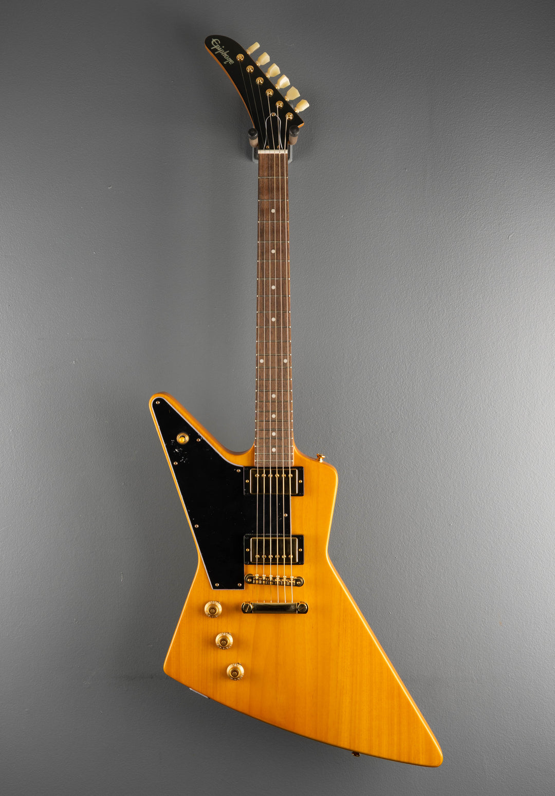 1958 Korina Explorer (Black Pickguard) Left Hand - Aged Natural