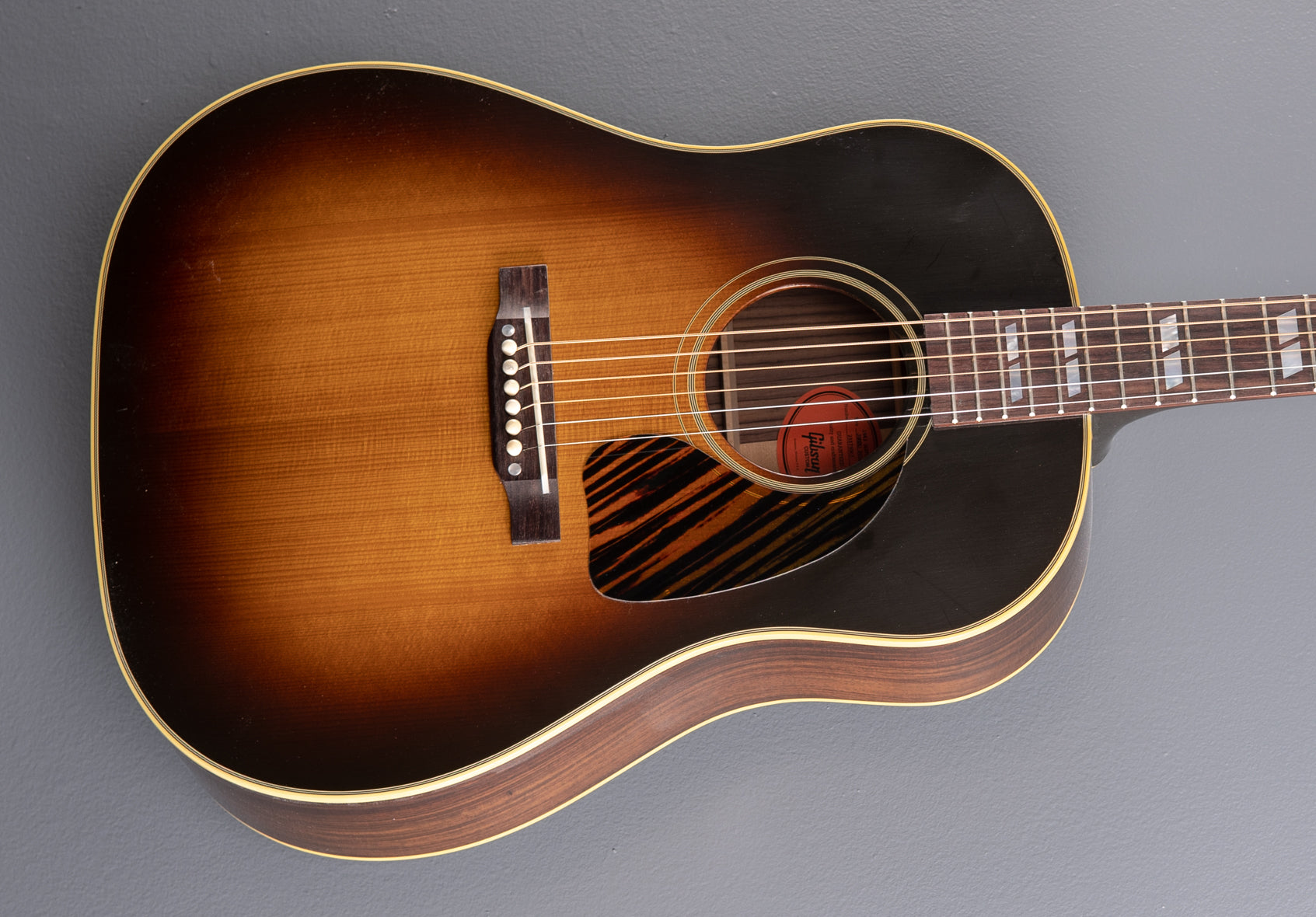 Gibson southern jumbo true vintage hotsell