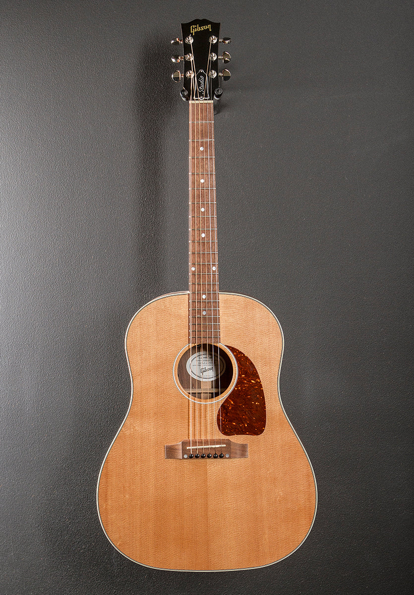 J-45 Studio Walnut '22