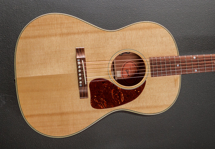 LG-2 50's Original - Antique Natural