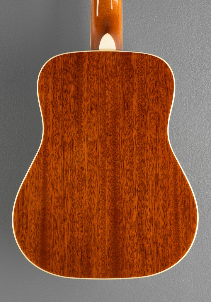 Hummingbird Tenor Ukulele - Faded Cherry Sunburst