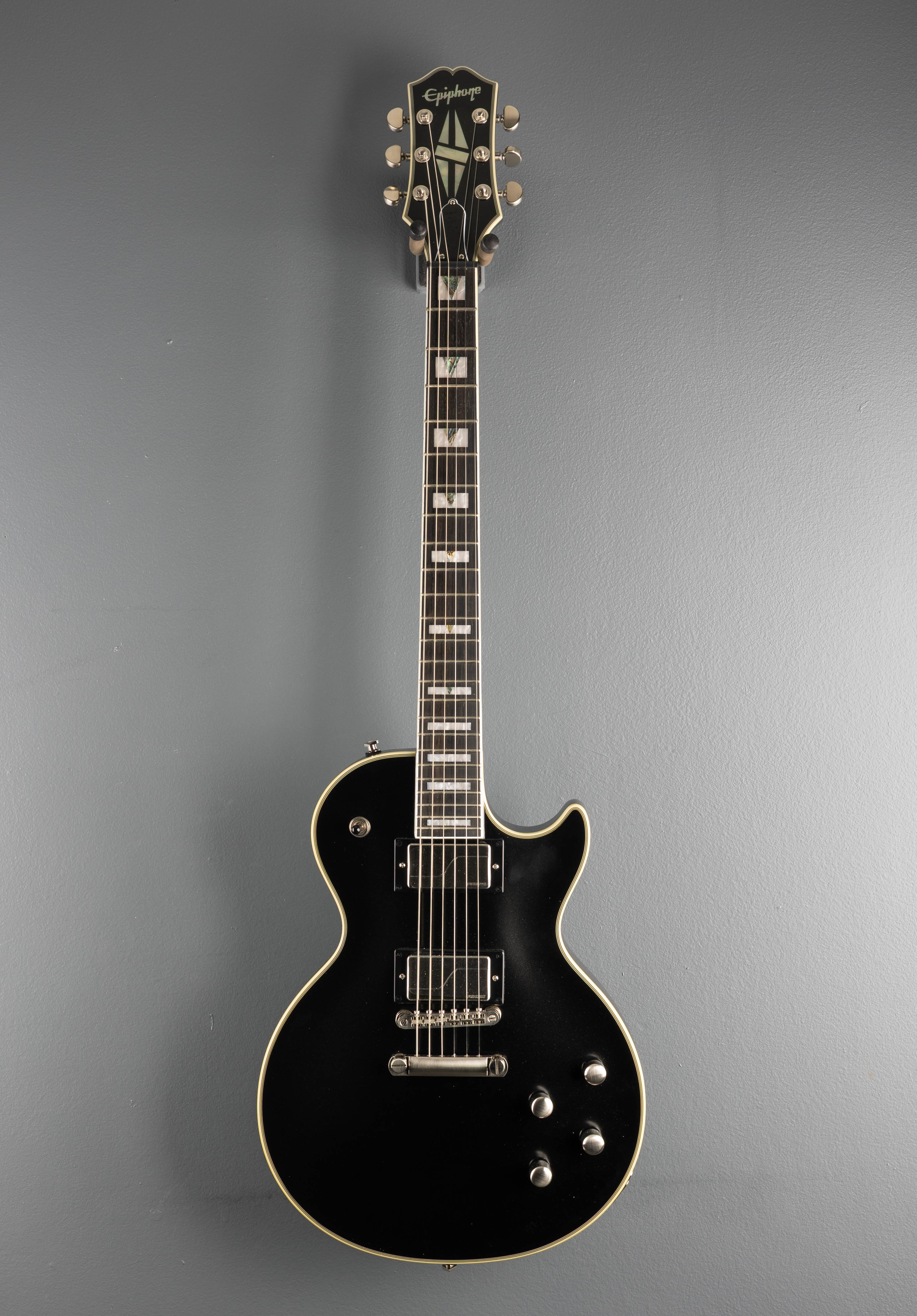 Les Paul Prophecy - Aged Jet Black Metallic – Dave's Guitar Shop