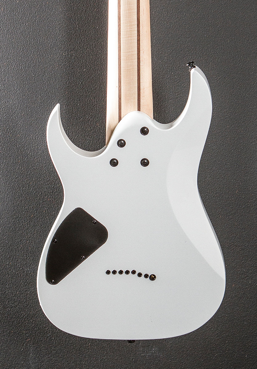 RG8 – White