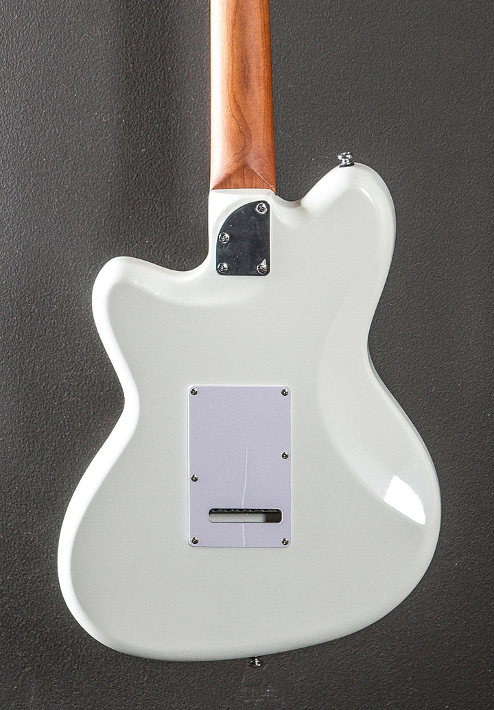 Ichika Nito ICHI00 - Vintage White