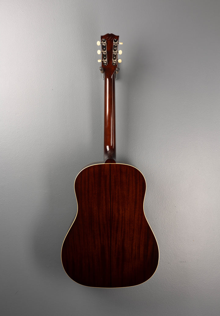 Inspired By Gibson Custom 1942 Banner J-45 Reissue - Vintage Sunburst