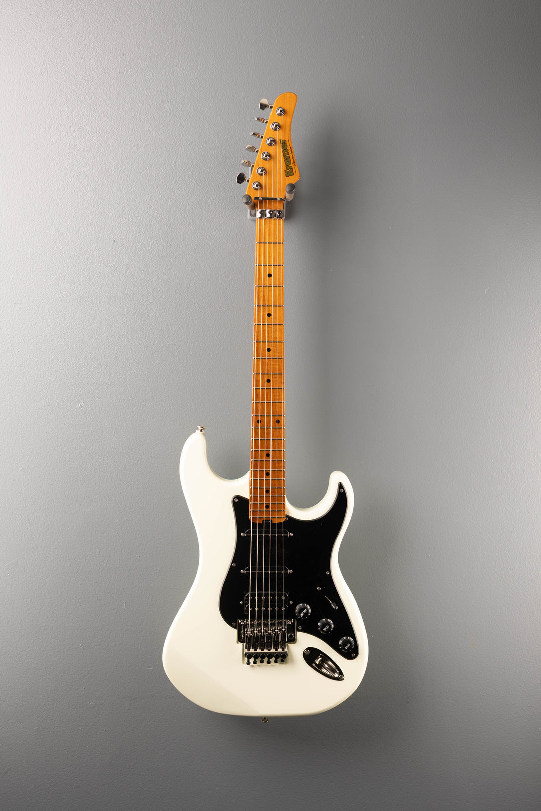 Pacer Deluxe - Classic White