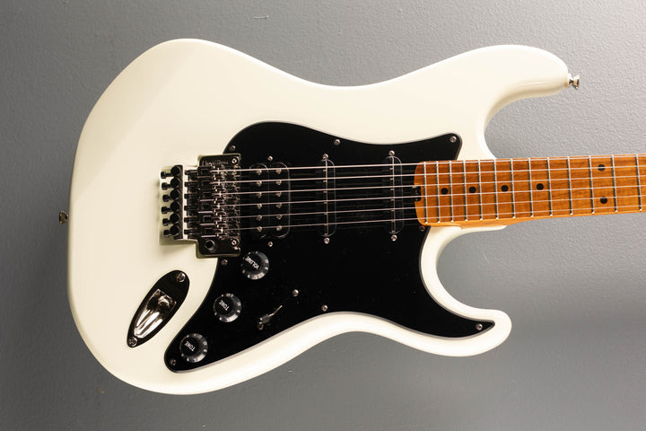 Pacer Deluxe - Classic White
