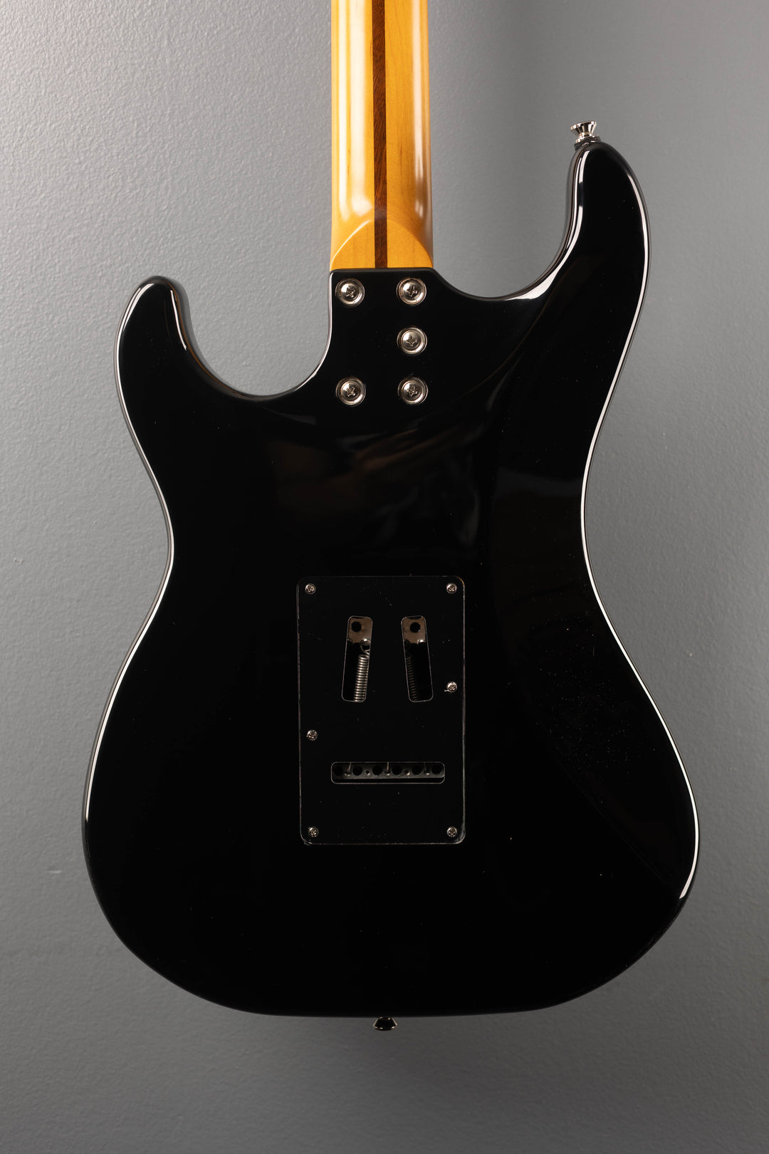 Pacer Deluxe GT - Intruder Black