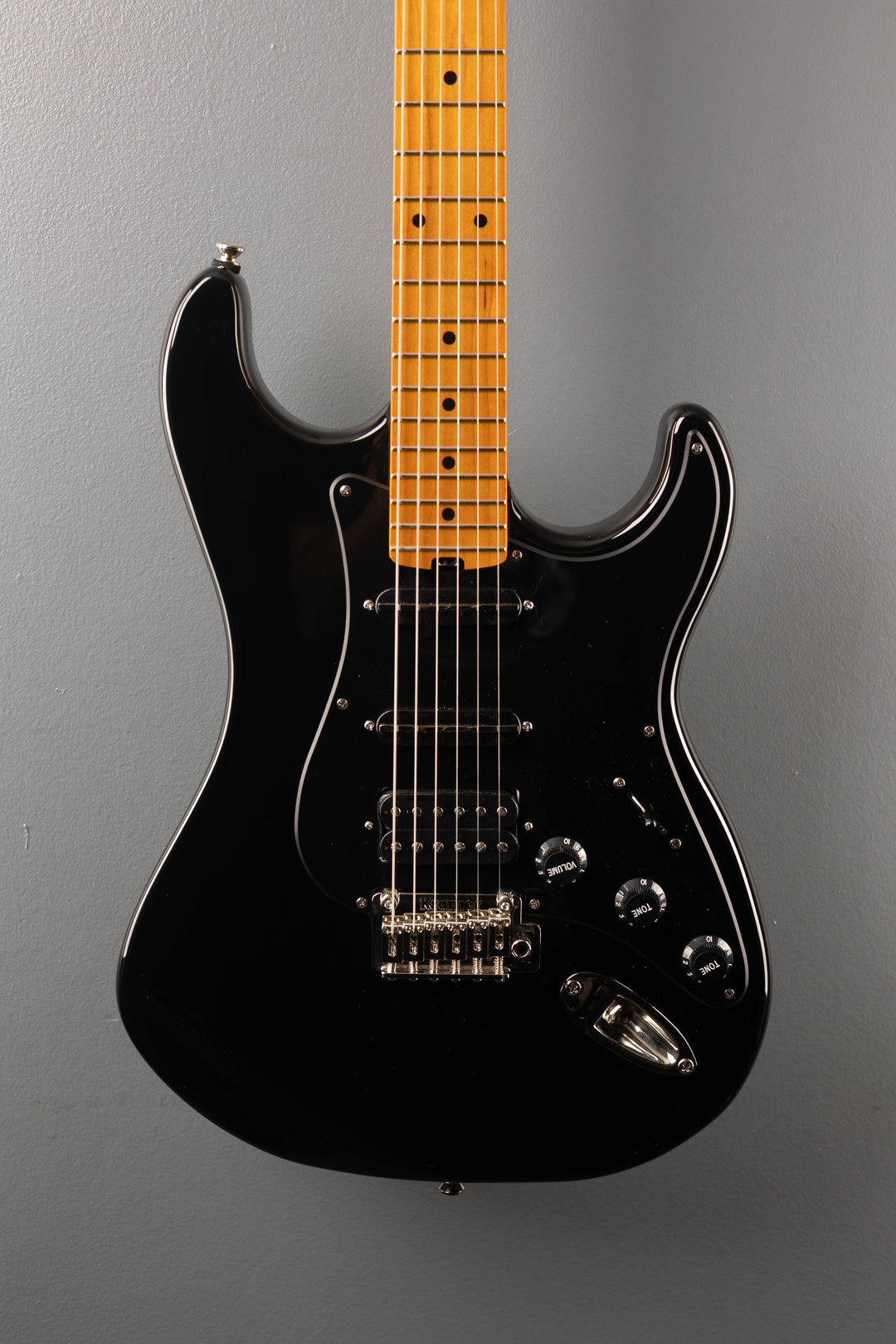Pacer Deluxe GT - Intruder Black