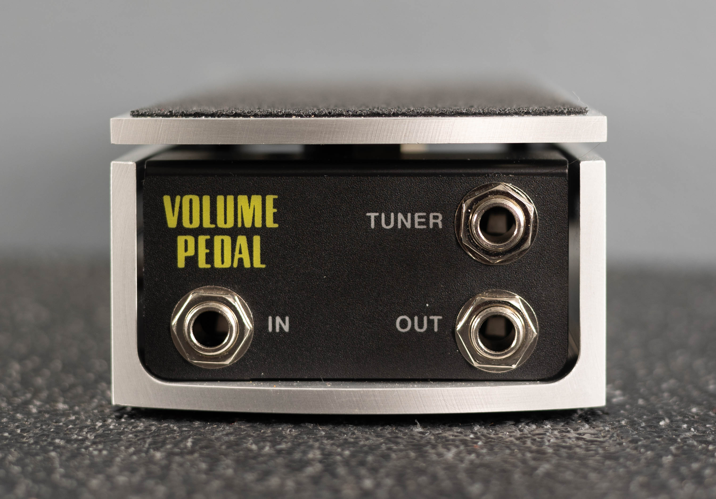 Ernie Ball 6180 VP Jr 250K Mono Volume Pedal – Carlton Music