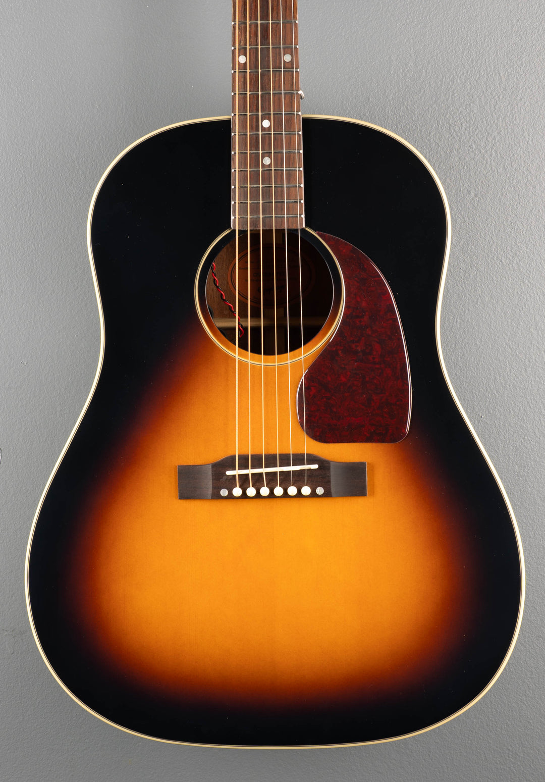 Inspired By Gibson J-45 Standard - Vintage Sunburst
