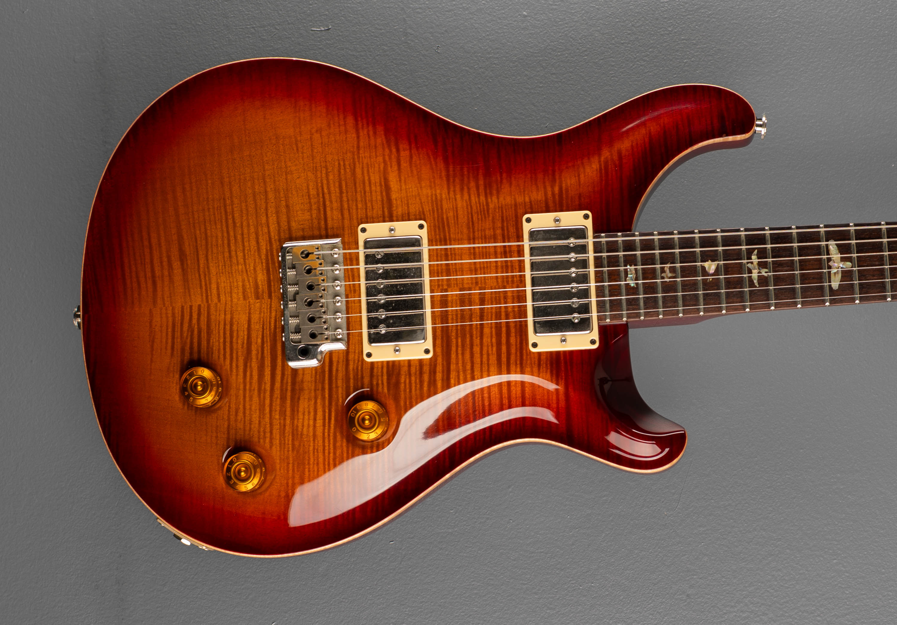 Custom 22 10 Top '02 – Dave's Guitar Shop