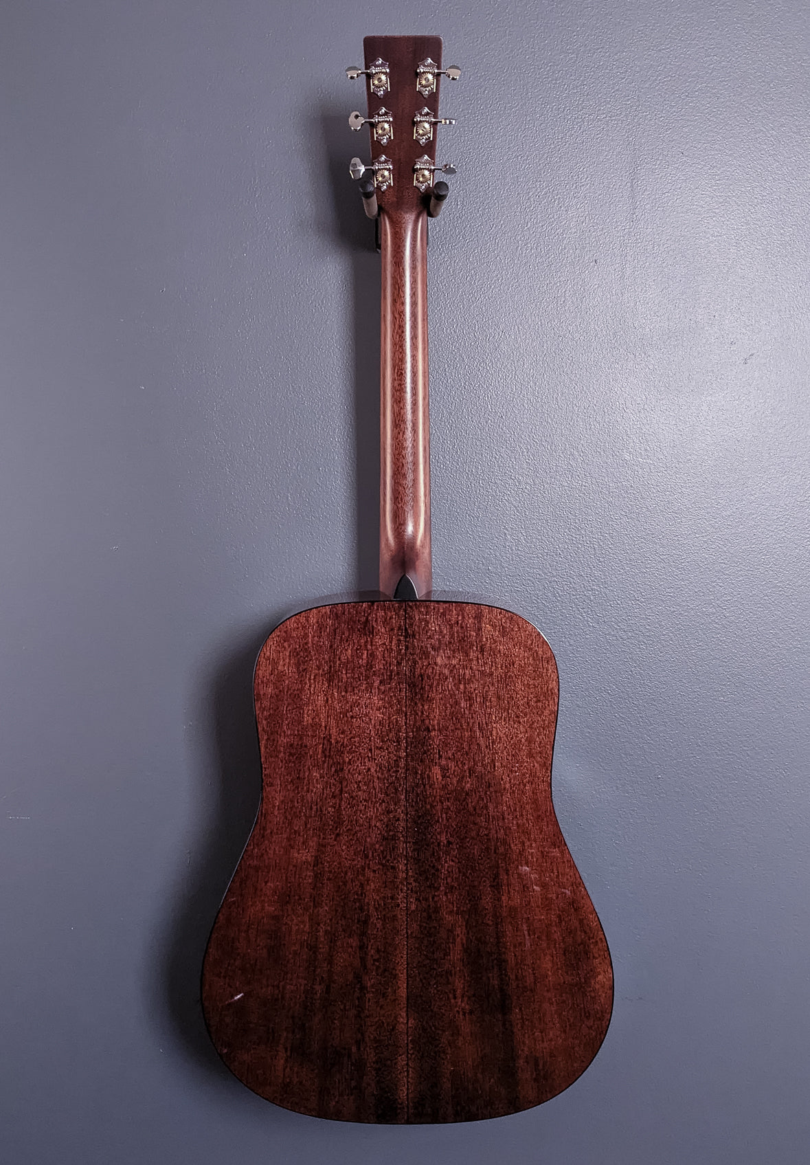 D-18 Sunburst