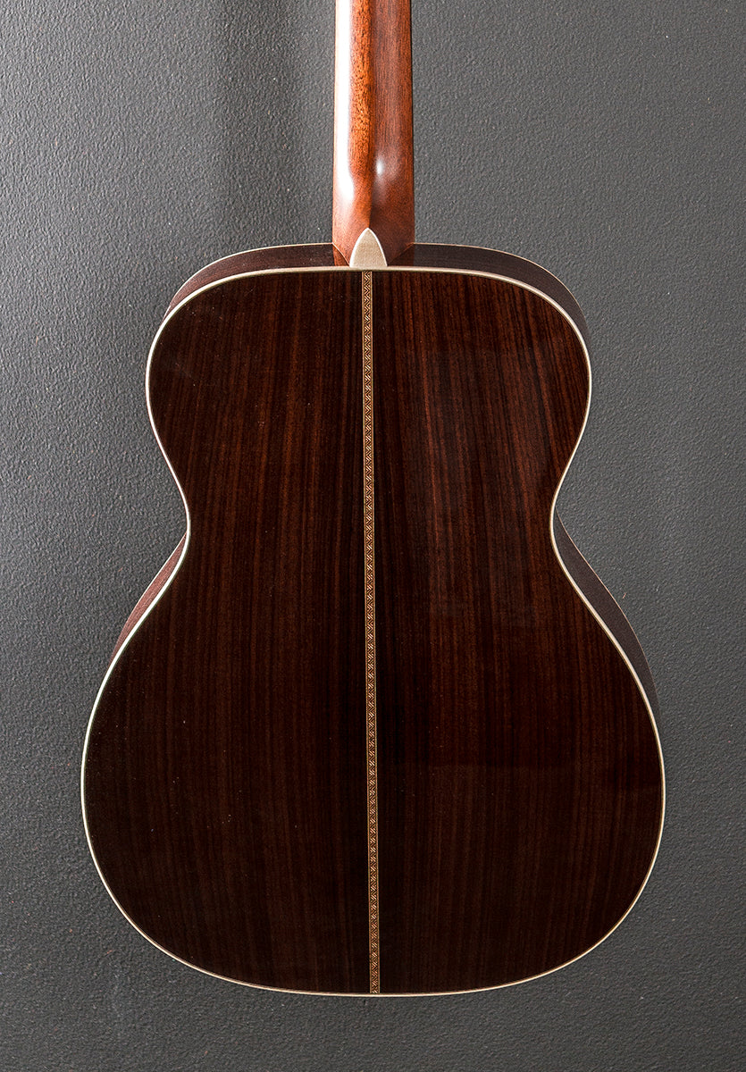 000-28 Modern Deluxe