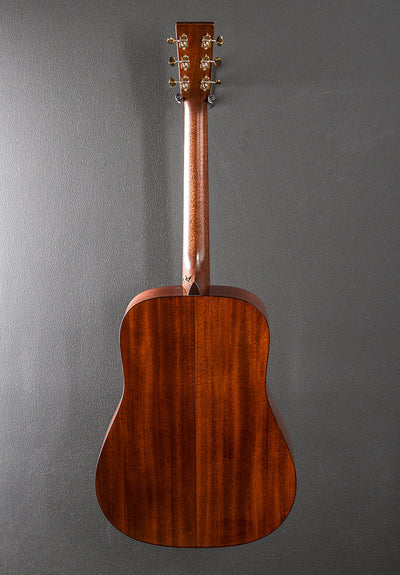 D-18E Modern Deluxe