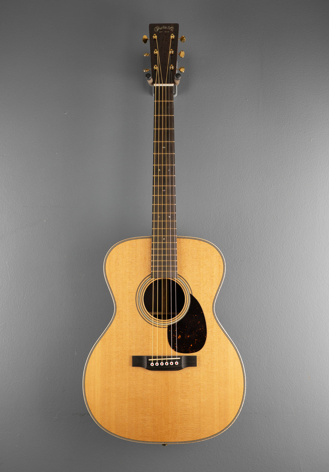 OM-28E Modern Deluxe