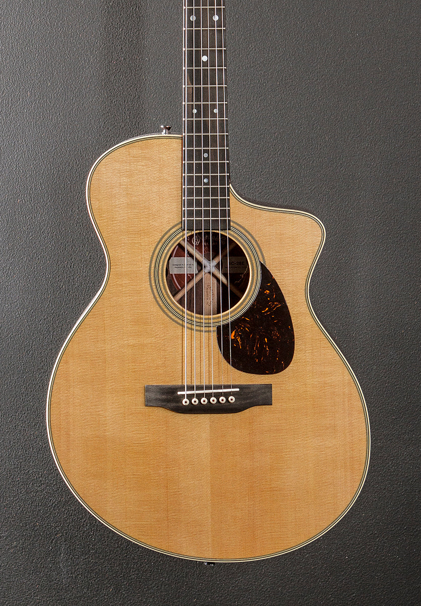 SC-28E w/Fishman Aura VT Blend – Dave's Guitar Shop