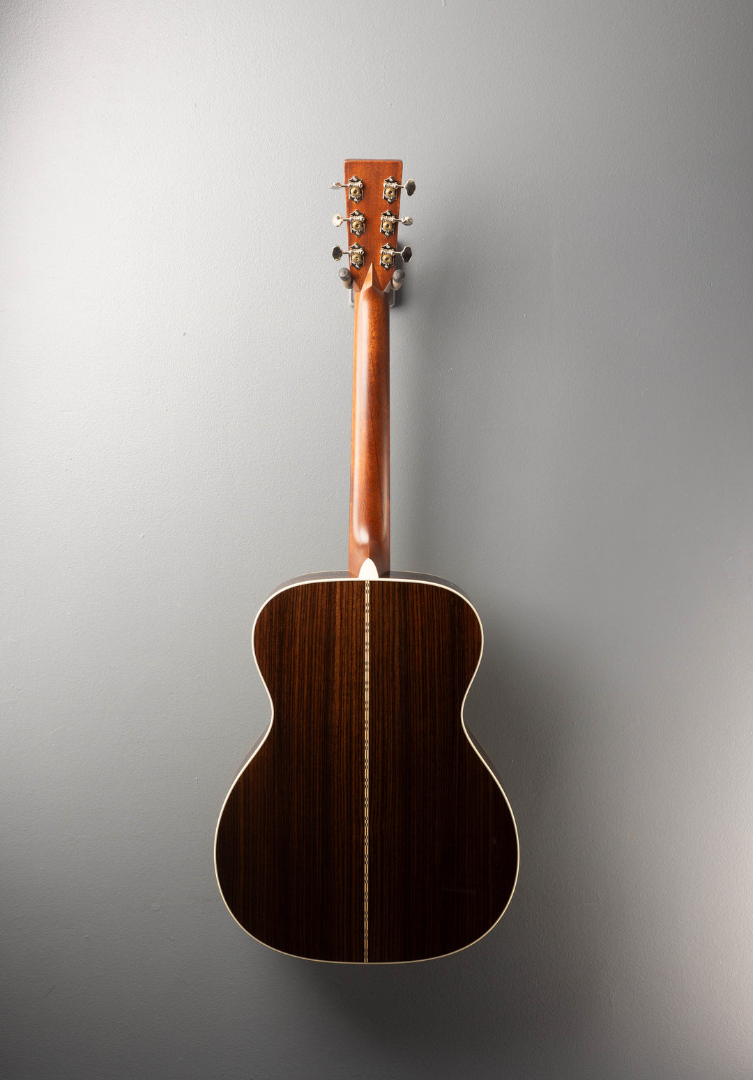 OM-28
