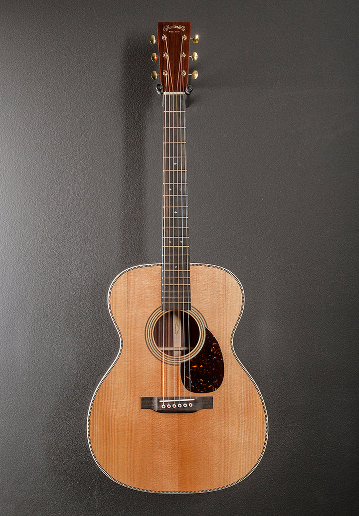 OM-28 Modern Deluxe