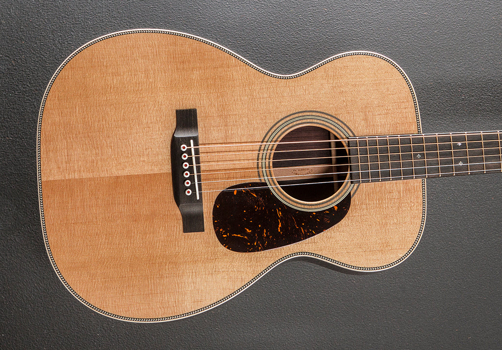 00-28 Modern Deluxe – Dave's Guitar Shop