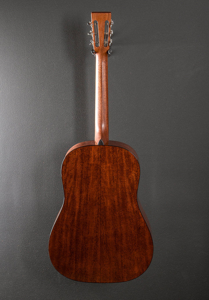 Custom Slope Shoulder D