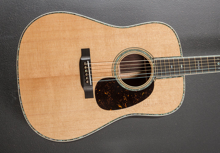 D-45 Modern Deluxe
