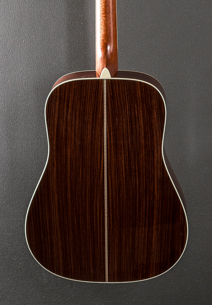 New for 2025 D-41 - Gloss Natural