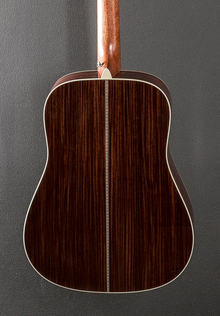 New for 2025 HD-28E w/LR Baggs Anthem - Gloss Natural