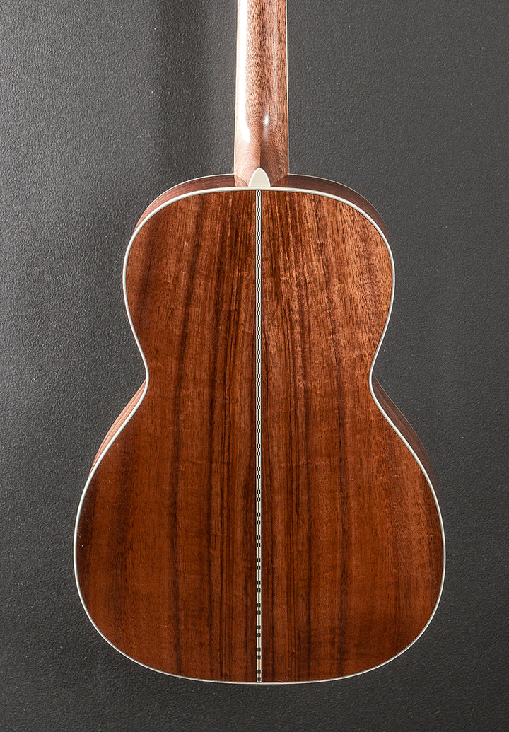 Custom 000-12 Koa