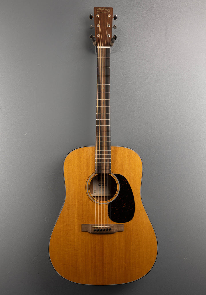 DE Retro Plus Mahogany