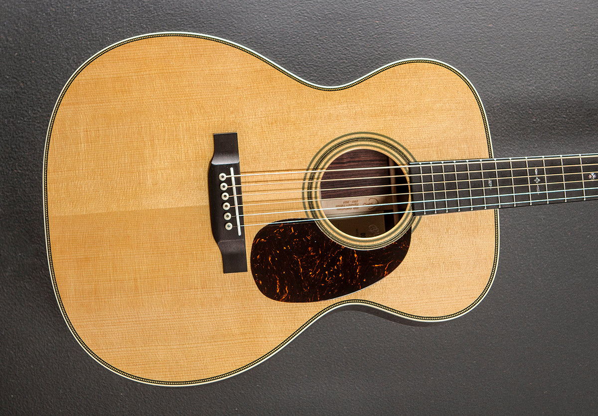 New for 2025 Eric Clapton 000-EC 30th Anniversary – Dave's