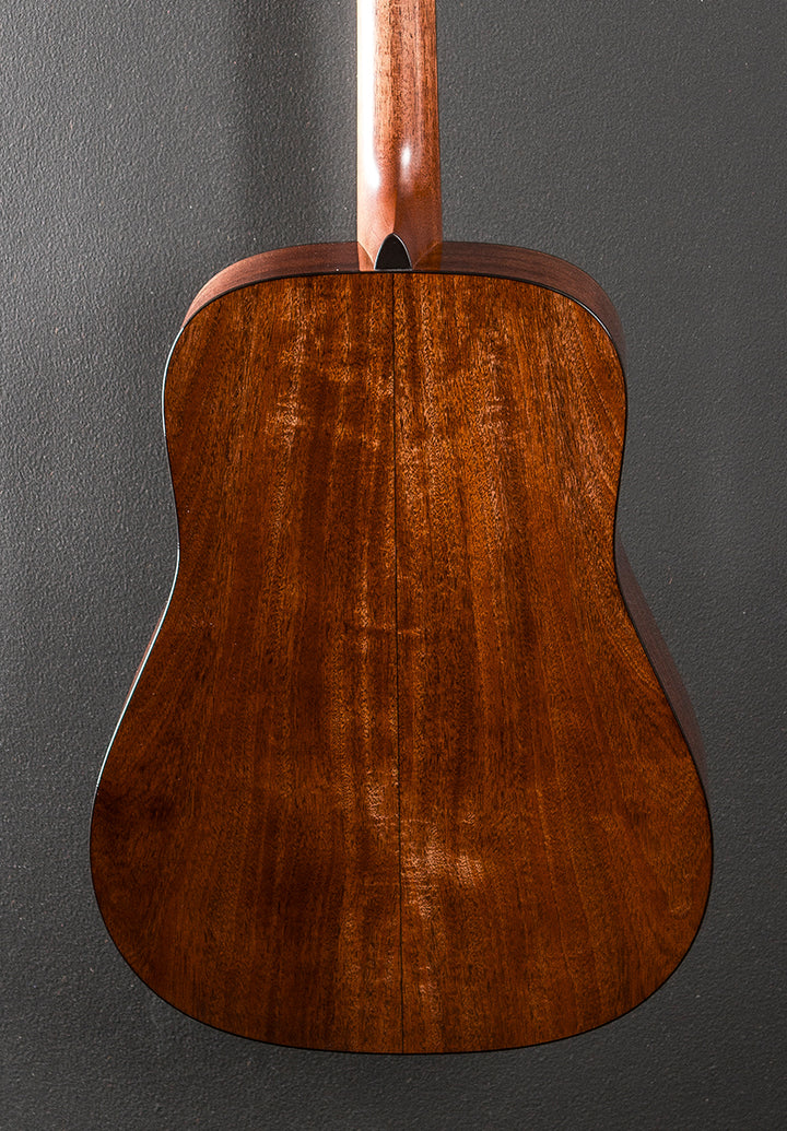New for 2025 D-18 Left Hand - Gloss Natural