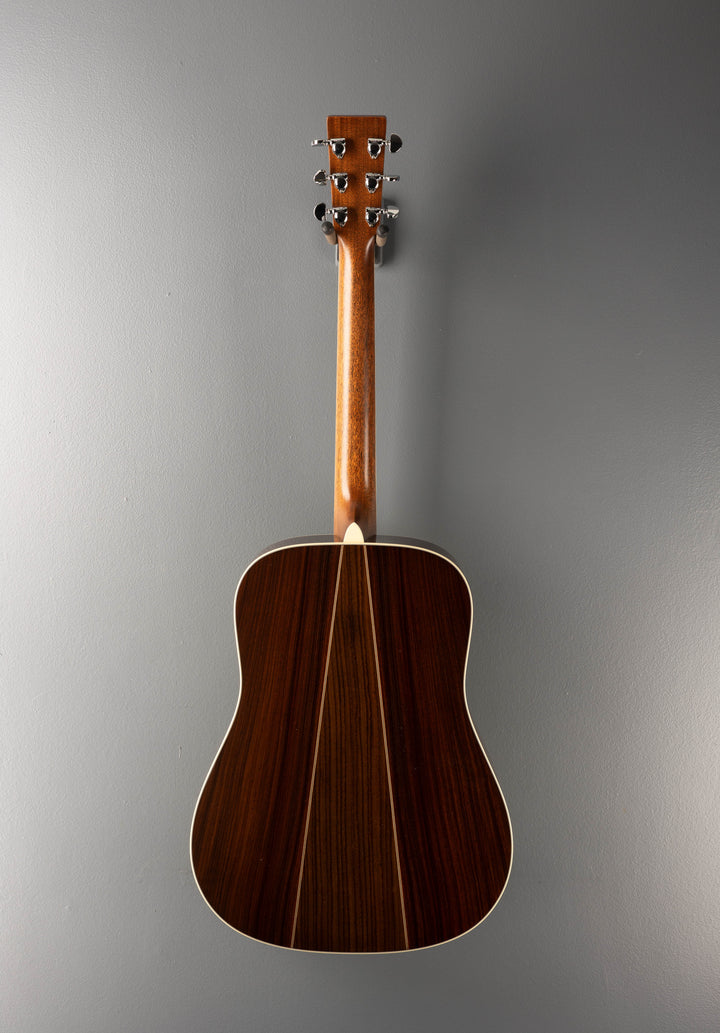 New For 2025 D-35 - Gloss Natural