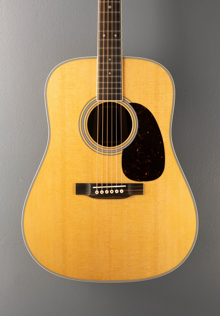 New For 2025 D-35 - Gloss Natural