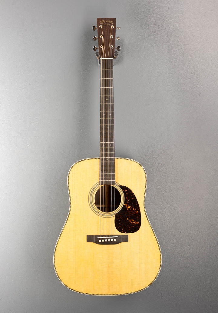 New for 2025 HD-28E w/LR Baggs Anthem - Gloss Natural