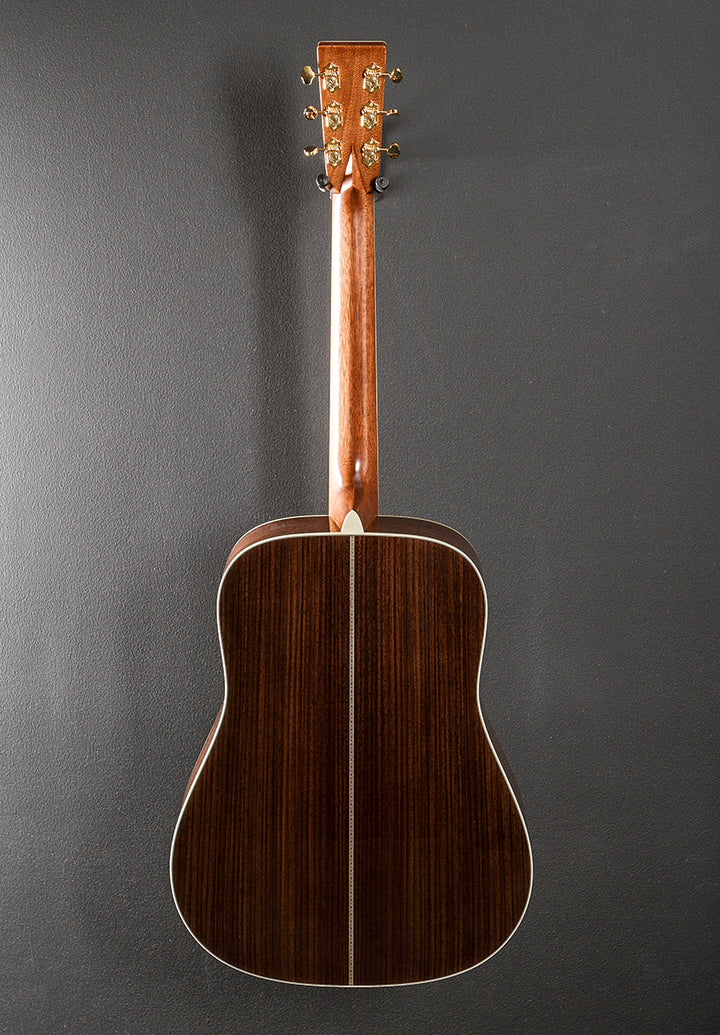 New for 2025 D-41 - Gloss 1935 Sunburst
