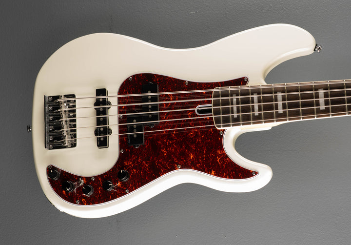 Marcus Miller P7 Alder 2nd Gen Bass, Recent