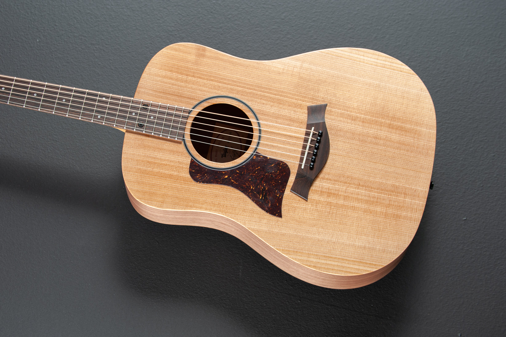 USED Big Baby Taylor (BBT) Left Hand '25 – Dave's Guitar Shop