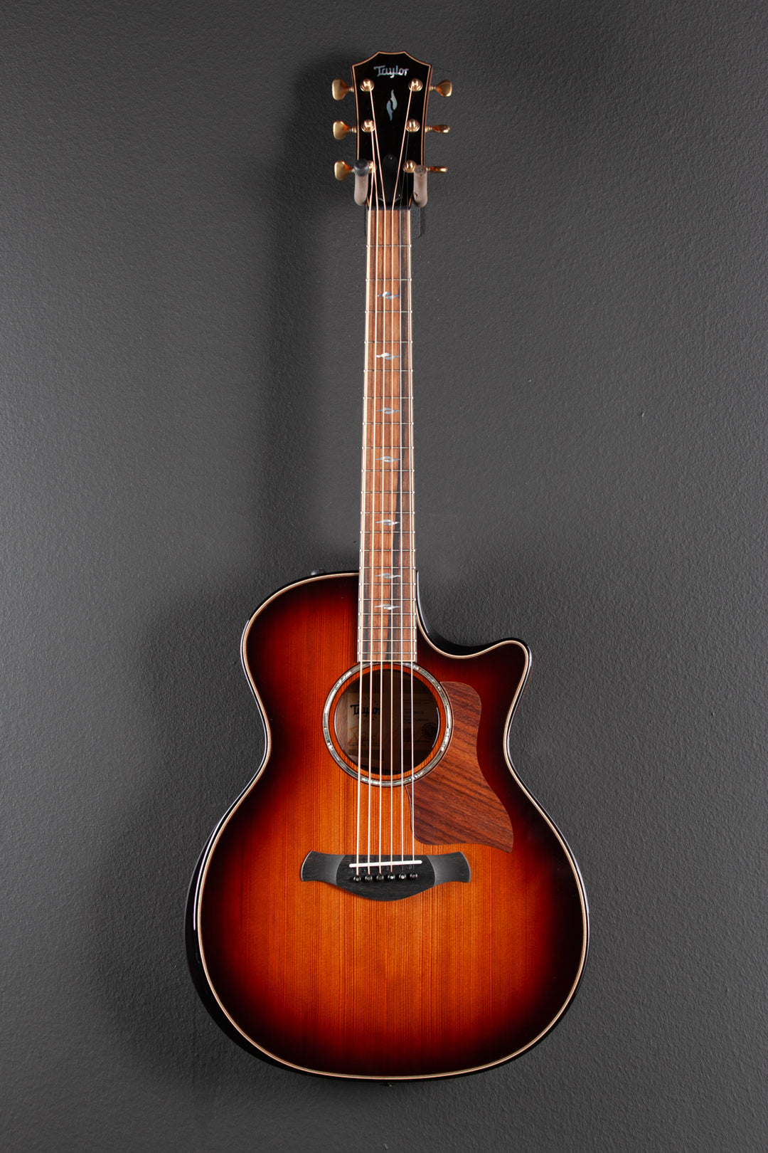 Builder's Edition 814CE '25