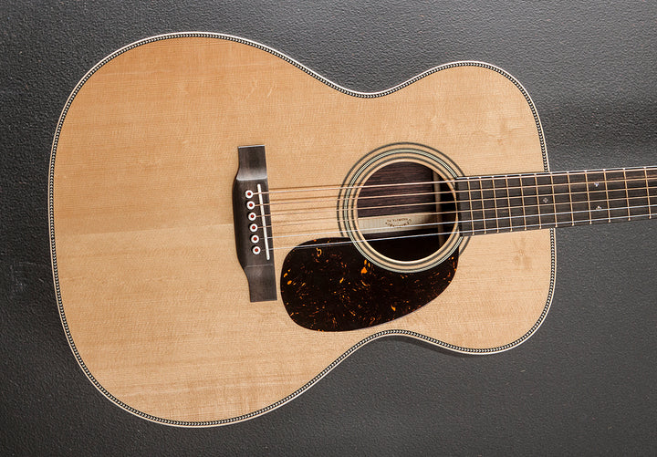 000-28 Modern Deluxe