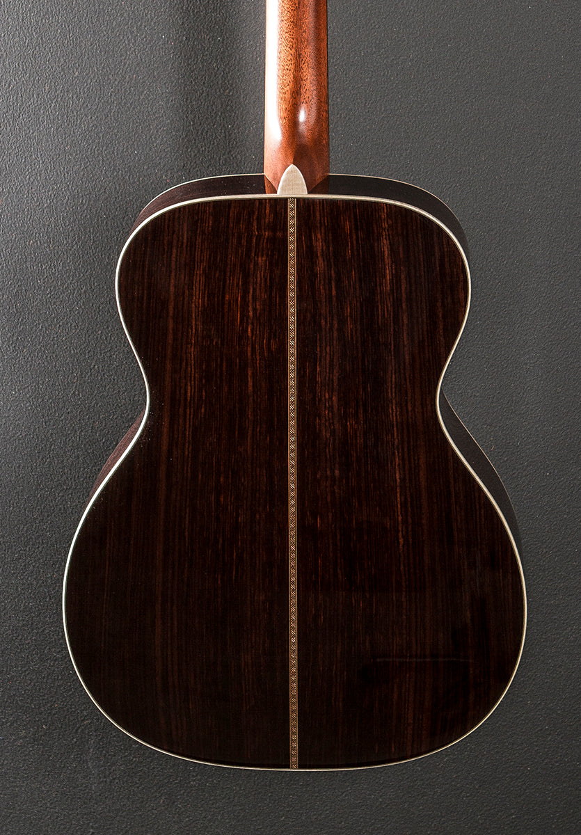 000-28 Modern Deluxe