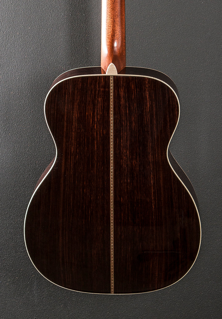 000-28 Modern Deluxe