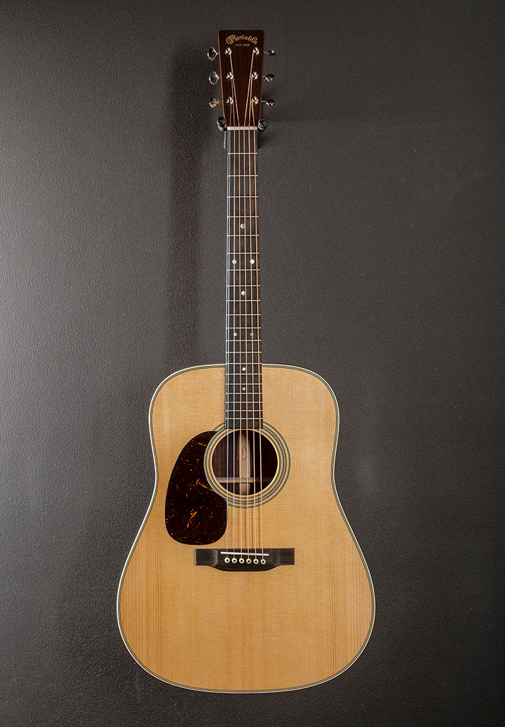 New for 2025 D-28 Left Hand - Gloss Natural